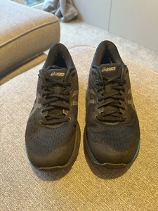 asics gel cumulus Size 9.5 Men’s - Picture 1 of 4