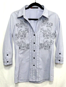 Camisa Adrienne Vittadini bordada azul blanco rayas abotonadas para mujer talla 8 - Imagen 1 de 9