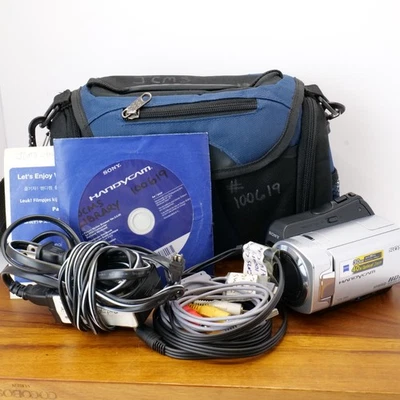 Sony Handycam DCR-SR45 Handheld Camcorder W/ Nightshot & Internal Memory Tested - Image 1 of 4