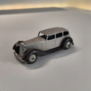 1940/50's Dinky Toys Armstrong Siddeley Four Door Saloon Car in Grey and Black 2 - Picture 1 of 9