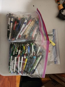 Collection Of Various Vintage  Advertising Pens From Banks, Politics/ Businesses - Picture 1 of 4