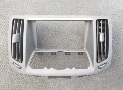 INFINITI G37 CONVERTIBLE 2009-2013 TABLERO PANTALLA EMBELLECEDOR PANEL CUBIERTA.  Foto 1 de 3