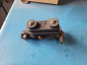 83 84 85 86 87 88 89 90 DODGE OMNI BRAKE MASTER CYLINDER 18951 - Picture 1 of 3