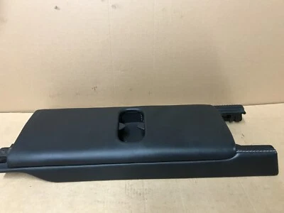 Aston Martin Vantage cupé 4.3 V8 consola central moldura negra 2005-2008 W154 Foto 1 de 4