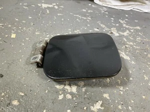 99-04 ACURA 3.5RL RL FUEL GAS FILLER DOOR LID BLACK OEM G2 - Picture 1 of 3