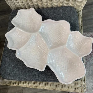 Vintage 1950-1960S Jeanette Shell Pink Milk Glass Divided Relish Antipasto Tray - Picture 1 of 11