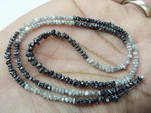 20,18 quilates blanco y negro natural cuentas de diamantes ásperos 16" collar... - Imagen 1 de 4