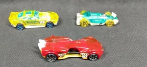 Hot Wheels Freccia Dinamica 2015 Calcio Laterale 2018 2016 Trasparente Edizione Limitata Auto - Foto 1 di 7