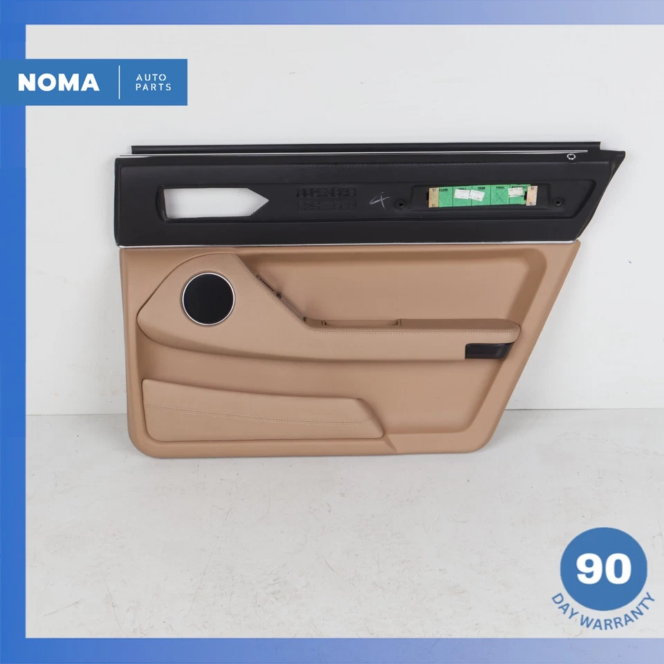 Оригинальная бежевая отделка задней правой внутренней дверной панели 86-92 Jaguar XJ40 XJ6 XJ12 - Изображение 1 из 4