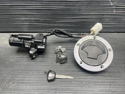 2014 Kawasaki Ninja ZX14R Lockset, ignition, gas cap seat lock OEM #9524 - Image 1 of 4
