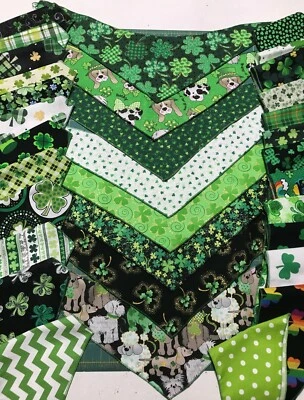 100 ST PATRICK Acicalamiento Perro BANDANA Acabado BUFANDA PARA MASCOTAS Corbata XS S M L XL Foto 1 de 4