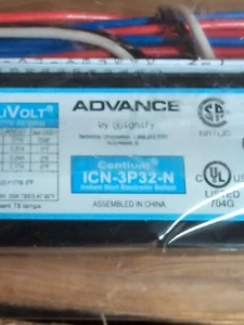 Philips Advance LEUCHTSTOFFLAMPE VORSCHALTGERÄT 120V AUF 277V ICN-3P32-N - Bild 1 von 4