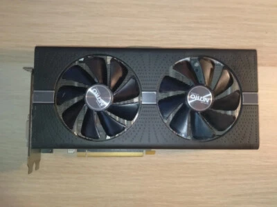 SAPPHIRE NITRO+ AMD Radeon RX 580 4GB GDDR5 Scheda Grafica - Immagine 1 di 2