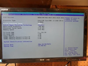 Placa madre Intel DH61BE con CPU i3-2100 y 4 Gb con escudo de E/S - Imagen 1 de 8