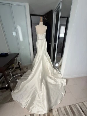 Vestido de noiva Couture tamanho 8 novo com etiquetas nunca foi usado! - Imagem 1 de 4