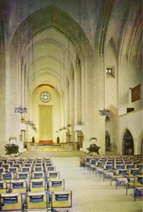 (ag32) Guildford Cathedral The Chancel and Crossing - Surrey Postcard - Picture 1 of 2