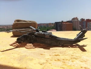 Sikorsky UH-60 Black Hawk DERRIBADO (FIGURA NO INCLUIDA) 1:72 REF:010 - Imagen 1 de 8