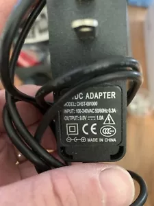 AC/ DC Adapter Mod# CHST-091000 Output 9V, 1A - Picture 1 of 2