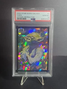 2022 TOPPS CHROME STAR WARS GALAXY Atomic REFRACTOR #7 YODA /150 PSA 10 ๐ฅ๐ - Picture 1 of 2