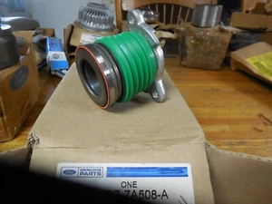 NOS 1995-2000 FORD CONTOUR MERCURY MYSTIQUE 1999-02 COUGAR CLUTCH SLAVE CYLINDER - Picture 1 of 5