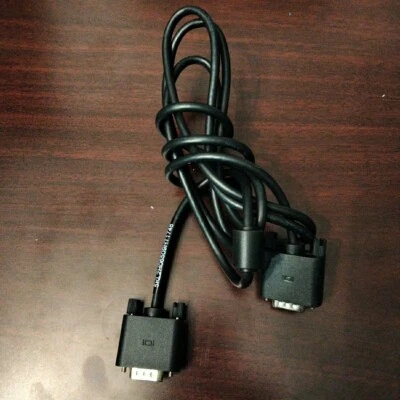 5KL2H06509 Dell 5.5 Feet Male to Male VGA Cable - Image 1 of 4