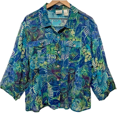 Blusa Chico's 3/XL 100 % Seda Azul Verde Floral Lentejuelas Concha Botones Frontales Usada en Excelente Condición Foto 1 de 4