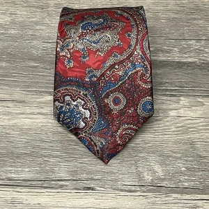 Vintage Egon von Furstenberg klassische rote Paisley-Krawatte für Herren hergestellt in den USA 100 % Poly - Bild 1 von 7