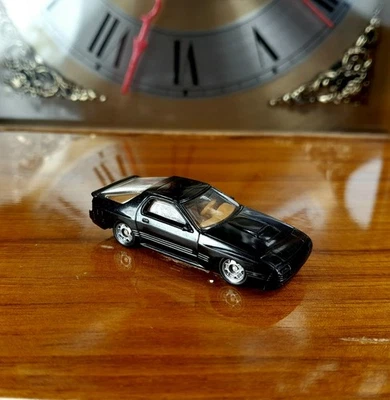 PONTIAC TRANS AM MINI EXACTS MONOGRAM MODELS 1989 1:87  - Image 1 of 4