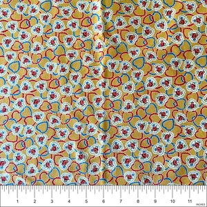 Quilt Gate Hearts & Roses Cotton Fabric Sew, Quilt | 28"x44" - Picture 1 of 2