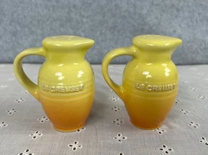 Le Creuset Stoneware Salt and Pepper Shaker Set Jug Pitcher yellow mustard color - Picture 1 of 3