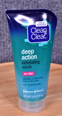 Clean & Clear Deep Action Exfoliating Scrub Oil Free Original Formula 5 Oz. - Image 1 of 4