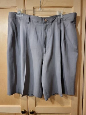 Pantalones Cortos Para Hombres Jamaica Jaxx Para Hombres Taupe Oscuro 100% Seda Talla 34 Usados en Excelente Condición Limpieza en Seco  Foto 1 de 4