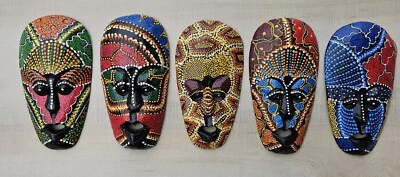 Juego de 5 Máscara Tiki Tribal Aborigen Arte Decoración Punto Madera Bali Colorido  Foto 1 de 4