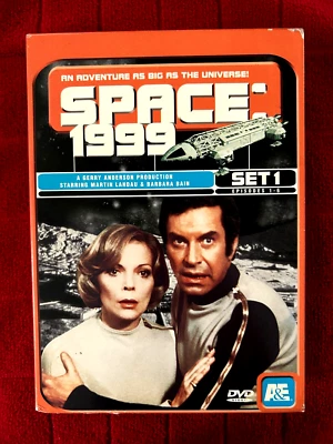 Space: 1999 : Set One (VOL 1 & 2) (1976) (DVD 2001 2-Disc 6 Episodes) (VG) Foto 1 de 4