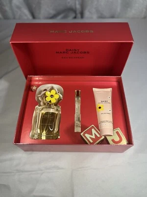 Juego de perfumes Marc Jacob's Foto 1 de 3