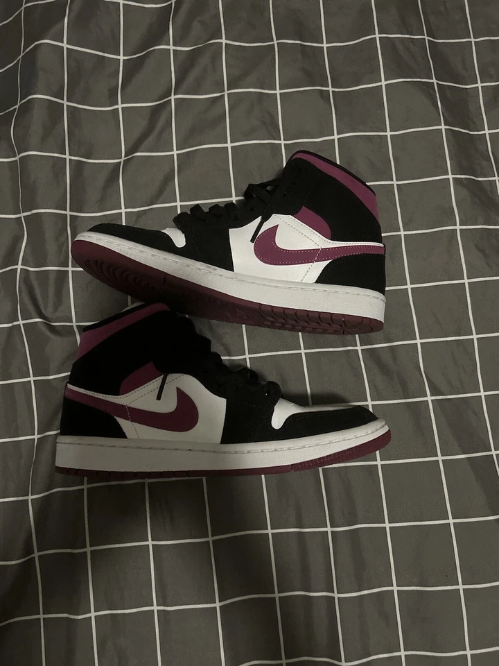 尺寸 7.5 - Air Jordan 1 Mid Cactus Flower W — 第 1/4 张图片