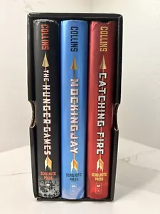 The Hunger Games Trilogy Box Set Suzanne Collins 3 Hardcovers Dust Jackets - Picture 1 of 4