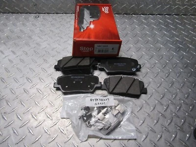 Frenos de disco delanteros de cerámica Bendix SBC1815 para Kia Sorento Rondo Hyundai Sante Fe Foto 1 de 4