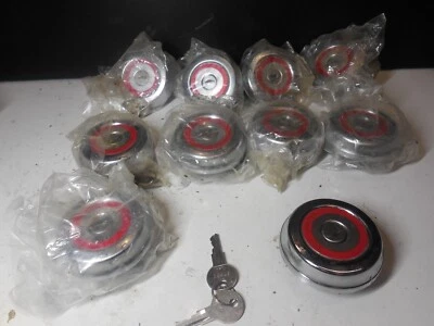 Nuevo de Lote Antiguo Tapa de Gas Bloqueo Stant G-57E Chrysler 1953-54 Ford 6 y 8 Lincoln (Juego de 10) Foto 1 de 4