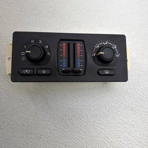 03-06 Chevy Silverado GMC Sierra Climate Control Unit A/C W/Defrost OEM 15201681 - Picture 1 of 19