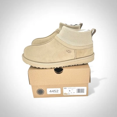 UGG Niños Clásicas Ultra Elastizadas Puño Botas Talla 6 Sin Cordones Acogedoras Botas de Invierno Foto 1 de 4