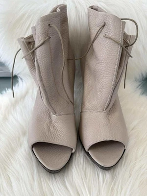 Botines BURBERRY de cuero nude con cordón acanalado peep-toe talla 40 Foto 1 de 4