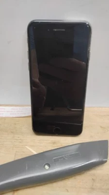 Apple iPhone 7  A1660 Black 32GB - TESTED & Working, 100% Battery T-Mobile  - Image 1 of 4