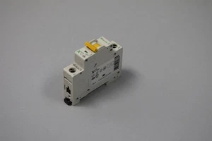 USED MOELLER  XPOLE PL7 B25/1  [24 MONTHS WARRANTY] - Picture 1 of 2