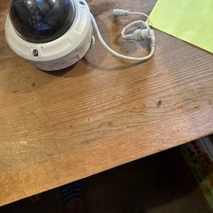 IP Security Dome Camera White Tested & Working HNC304-VDZ Nice - Picture 1 of 12