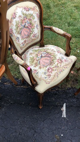 Italian Chateau D'ax French Provincial Tapestry Fauteuil Chair Italy Cover