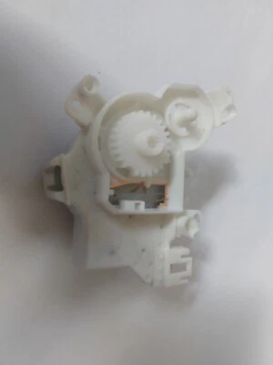 Siemens Bosch Wasserweiche Drehschieber für Heizpumpe 9000850229 - Bild 1 von 2