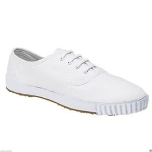 childrens trainers with velcro fastening