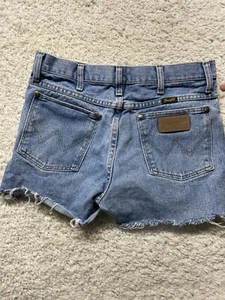 vintage Wrangler jean shorts cutoffs denim Size 31 - Picture 1 of 5