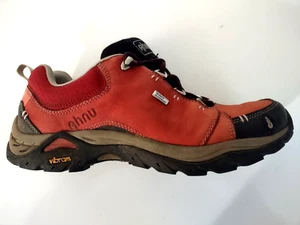 AHNU Montara 2 Low Hiking Shoes Womens Sz 8 Red Dahlia Nubuck Leather Vibram - Picture 1 of 21